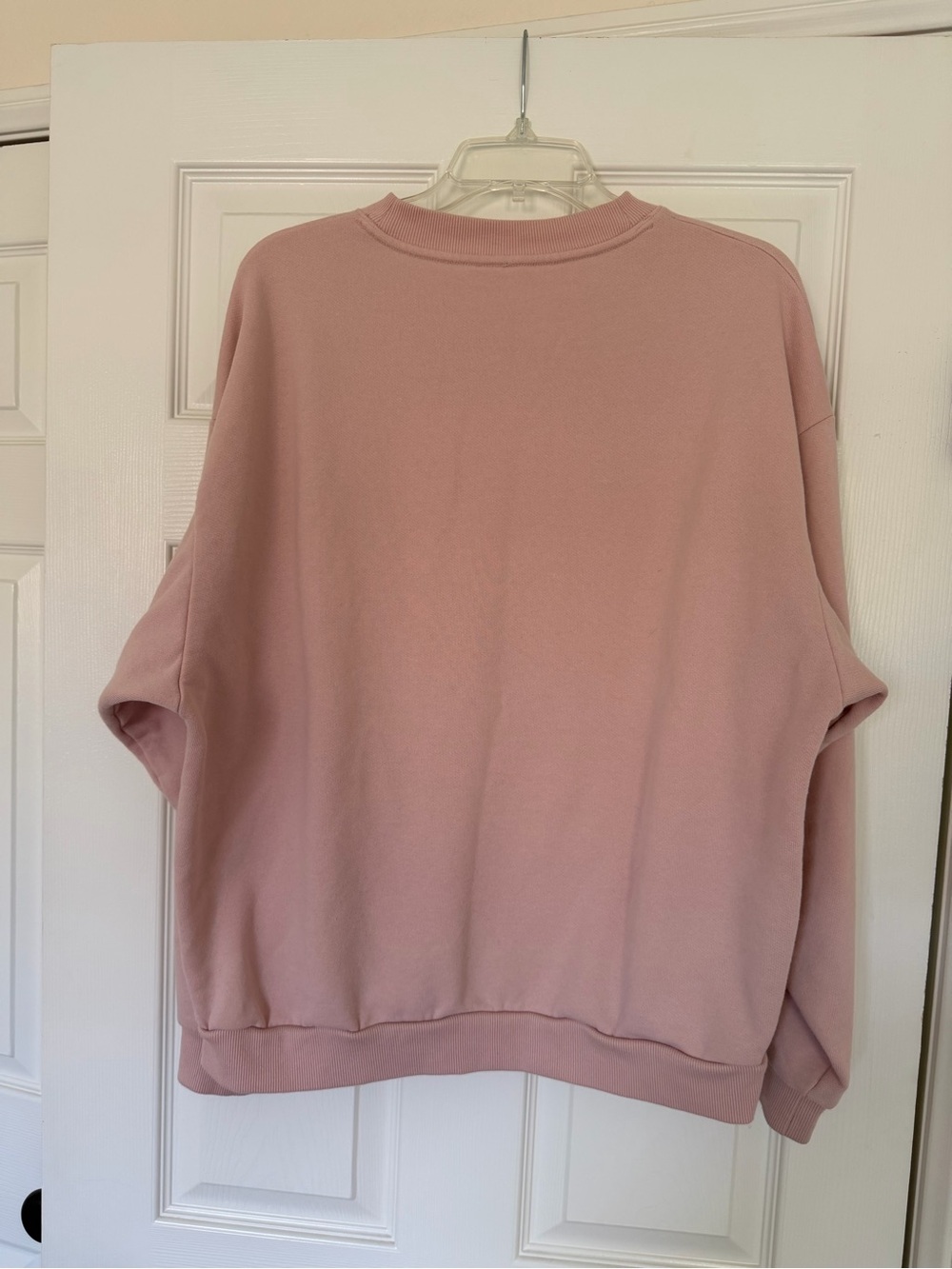 ALO Yoga Accolade Crewneck Sweatshirt in pink quartz - Picture 5 of 5